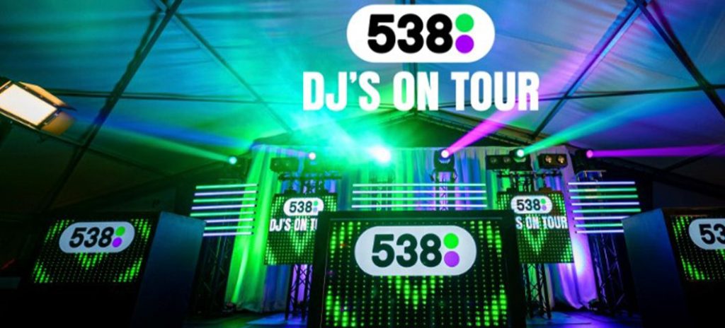 538-DJs-on-tour