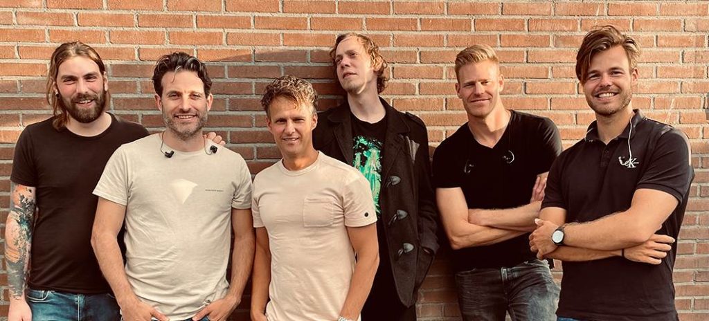 Yellow-a-Tribute-To-Coldplay-boeken